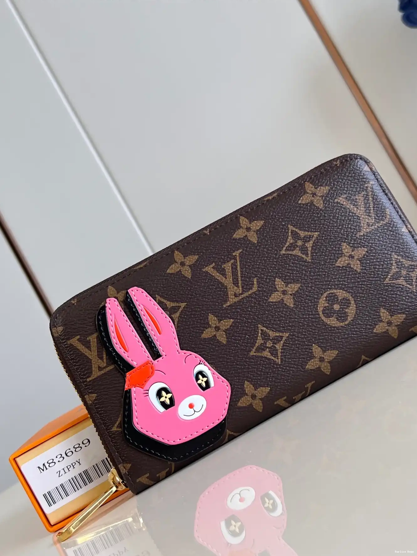 Affordable LOUIS VUITTON WALLET-10*20*2 cm ZIPPY 0305