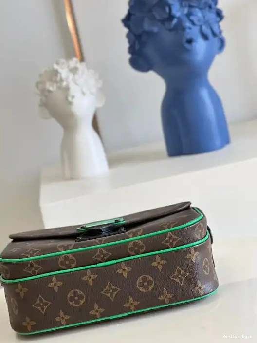 Affordable LOCK LOUIS S MESSENGER VUITTON 0305