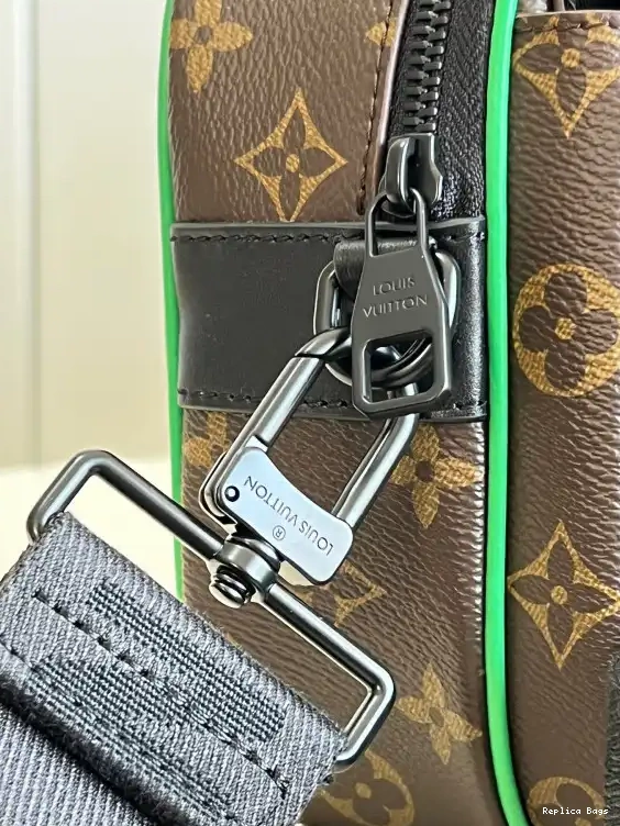 Affordable LOCK LOUIS S MESSENGER VUITTON 0305