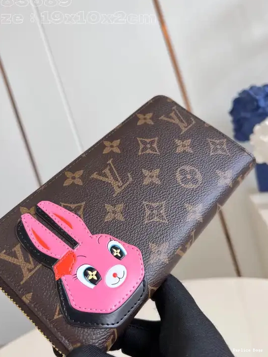 Affordable LOUIS VUITTON WALLET-10*20*2 cm ZIPPY 0305